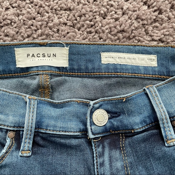 Pacsun Two Tone Jeans - Picture 8 of 13